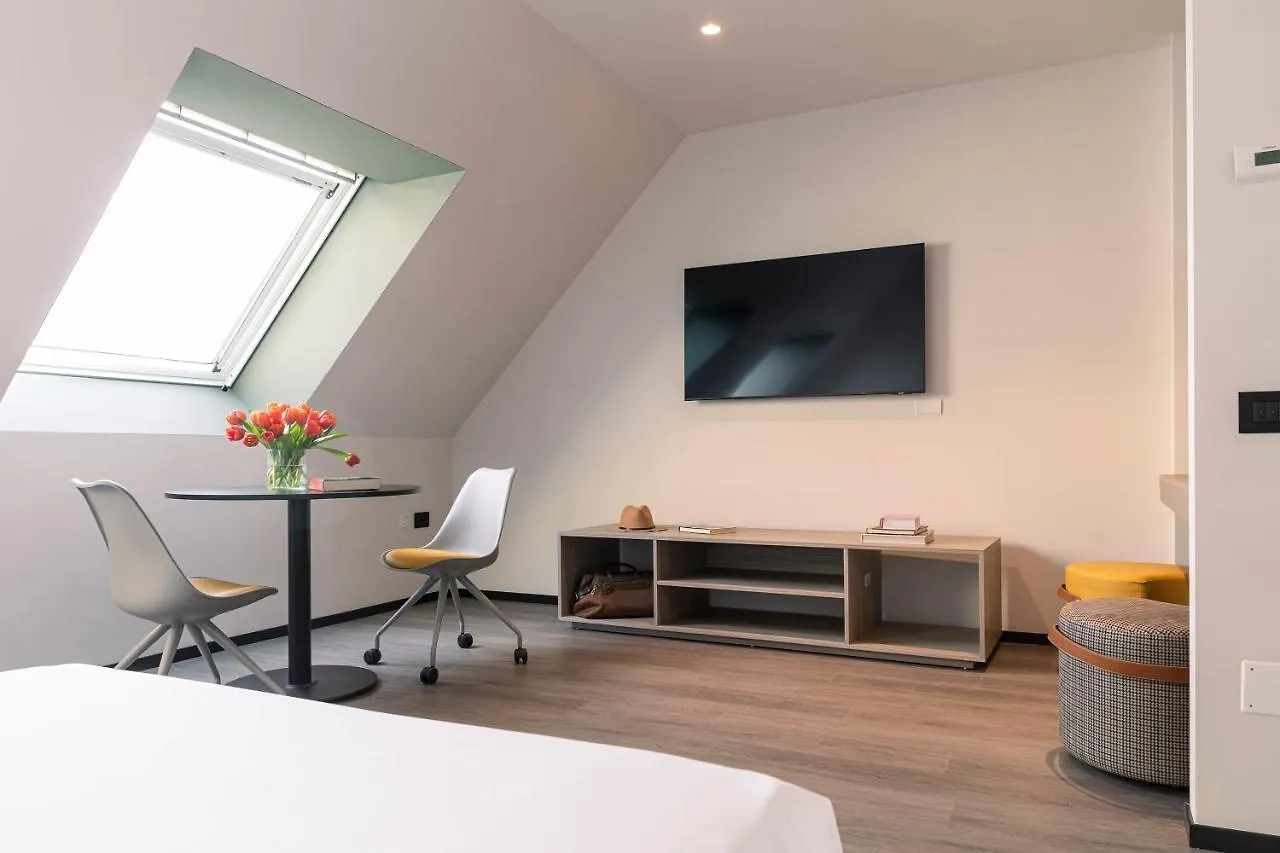 Quark Hotel Milano 4*, ميلان
